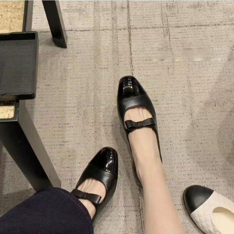 2026Sheepskin Flat Bottom  Jan - Women'S Heels avaliação e preço